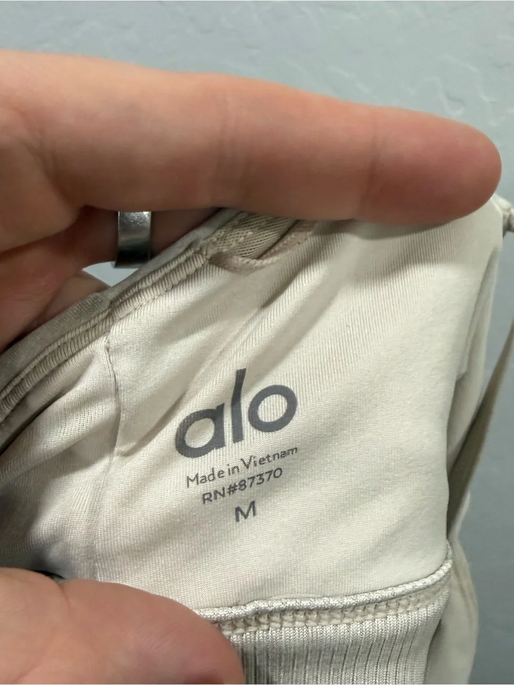 Alo Yoga Alosoft Lavish Bra Size M